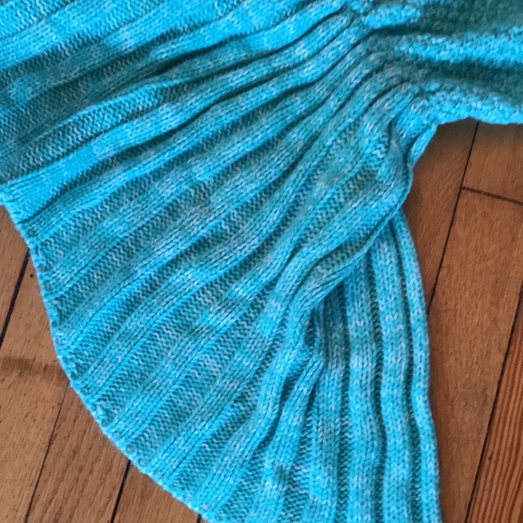 Knit mermaid tail 🧜🏻♀️ - Picture 3 of 6